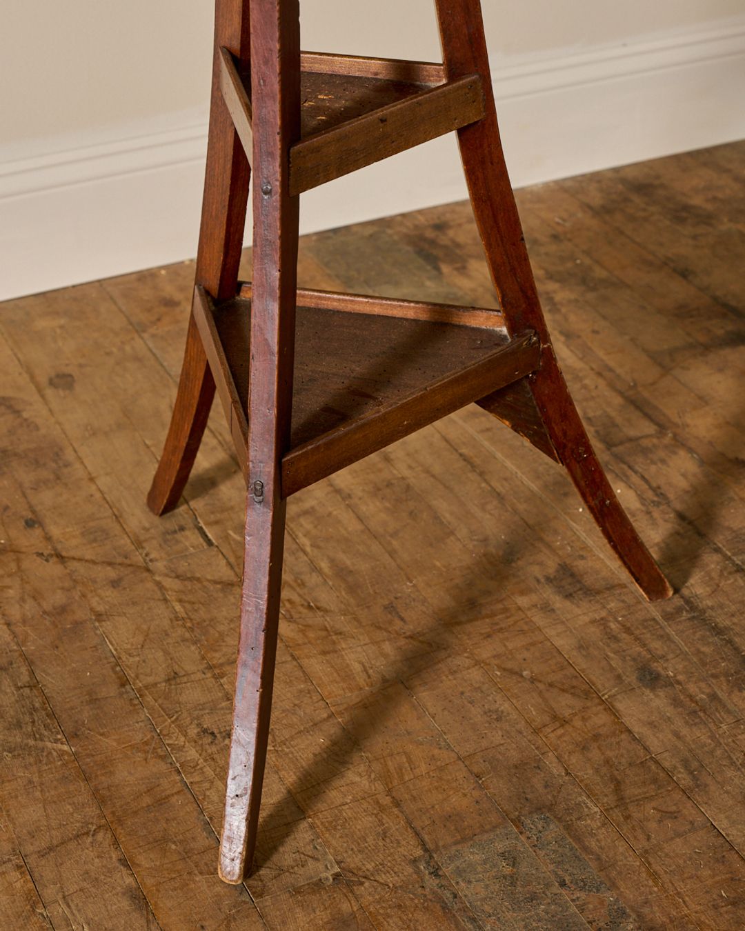 French Pedestal Table