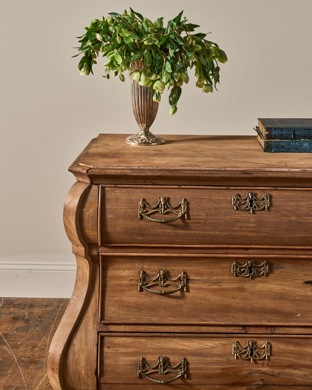18th c. Dutch Dresser