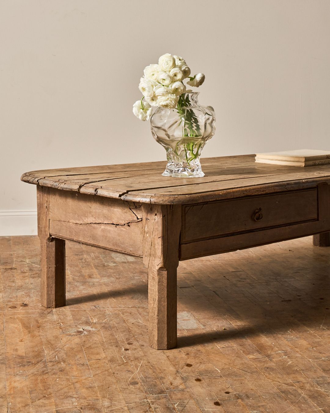 Chateau Hunting Lodge Coffee Table
