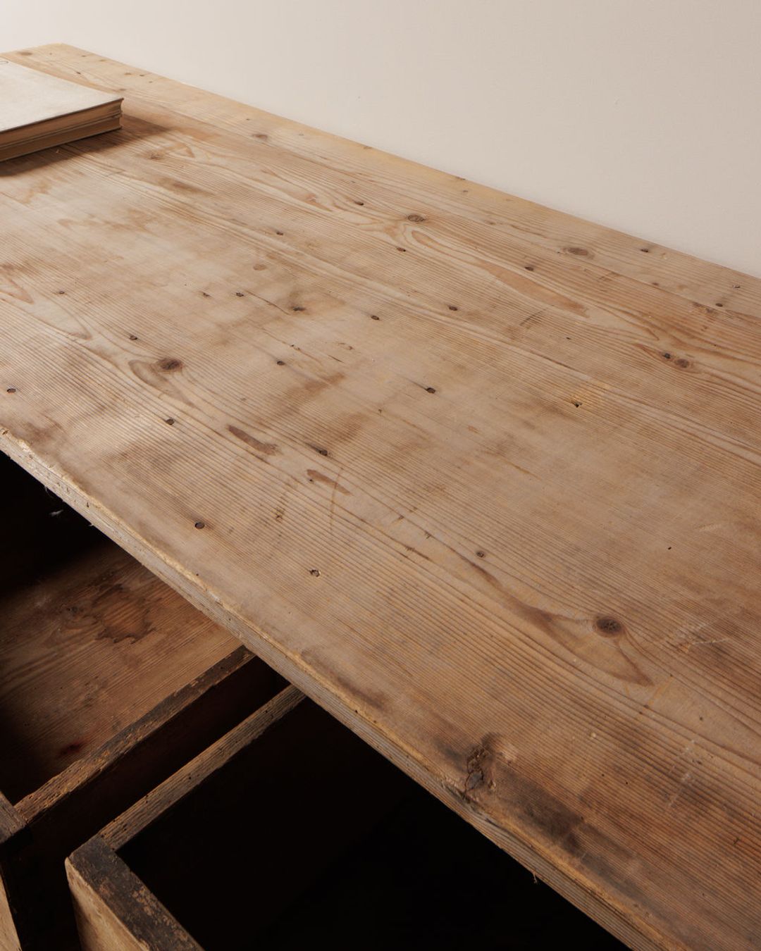 Apothecary Dresser