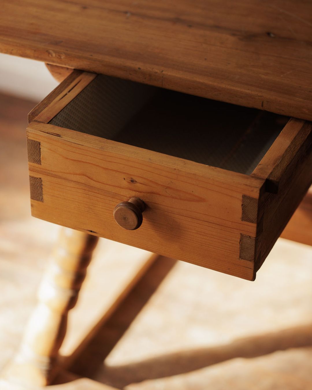 Swedish Entryway Table