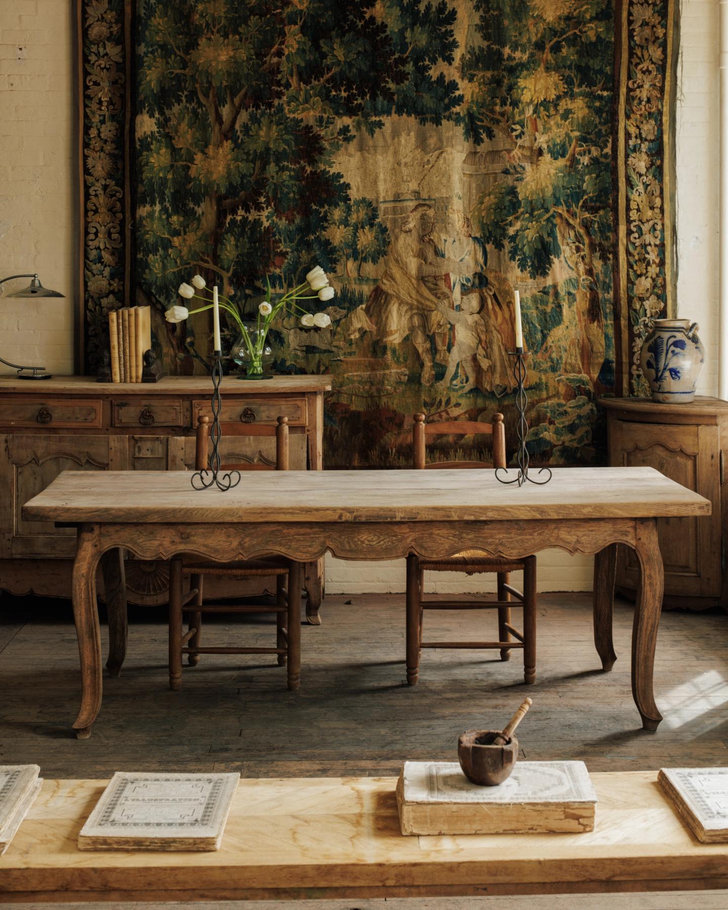 Scalloped Oak Farm Table