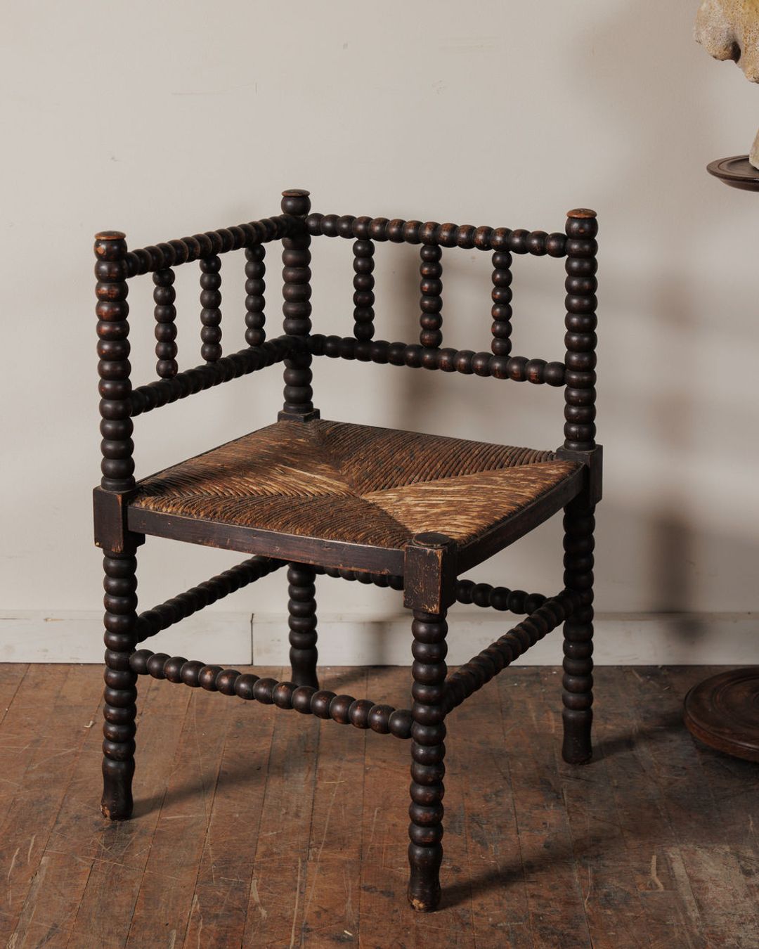 Corner Bobbin Chair