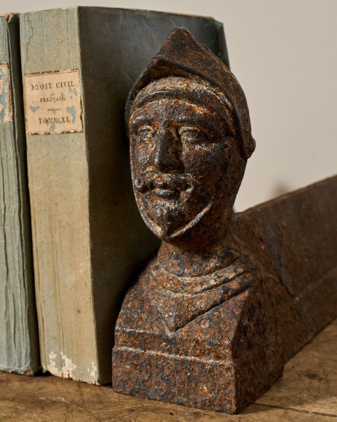 Fireplace Cast Iron Bookends - Duke