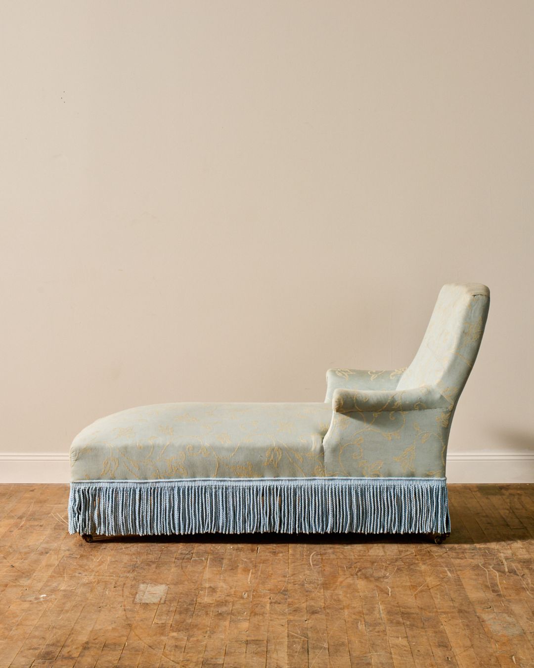 Napoleon III Silk Chaise Lounge
