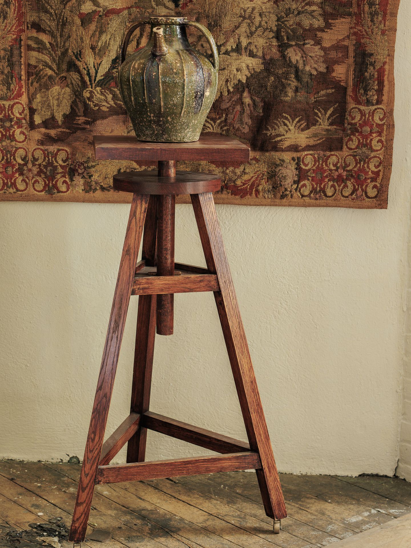 Sculptors Pedestal