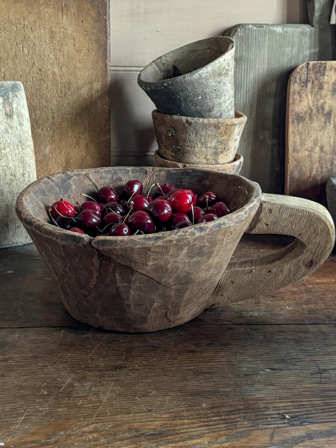 Wood Bowl with Handle