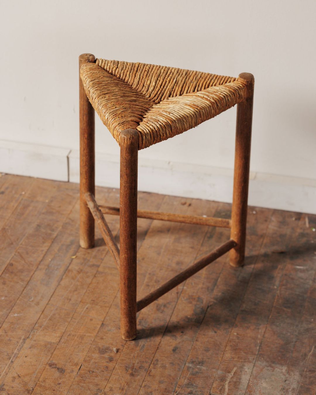 Rush Triangle Stool