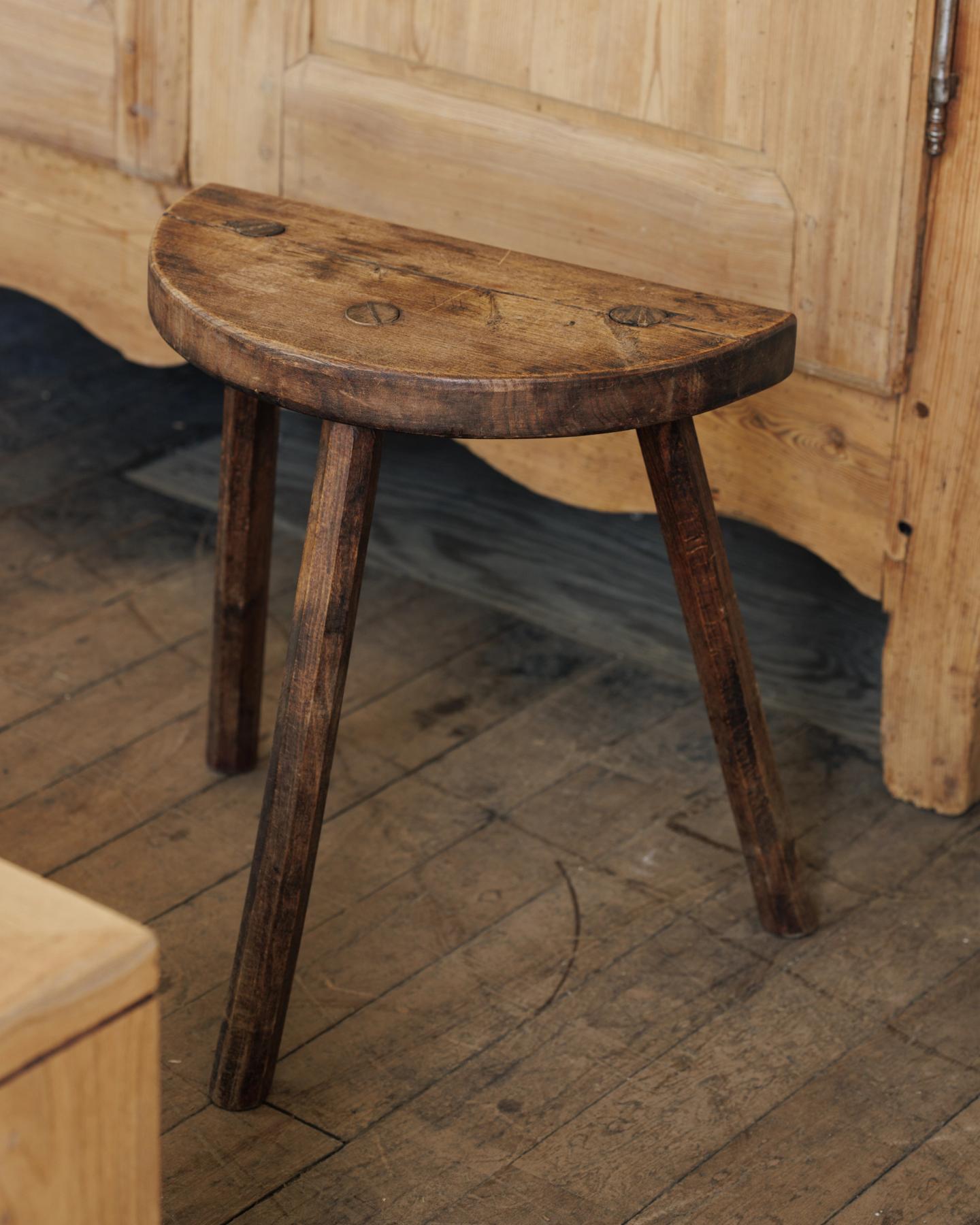 Demi Lune Stool