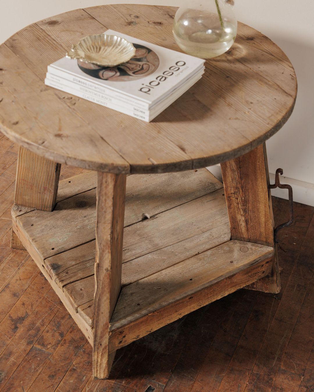 Italian Sculptors Table