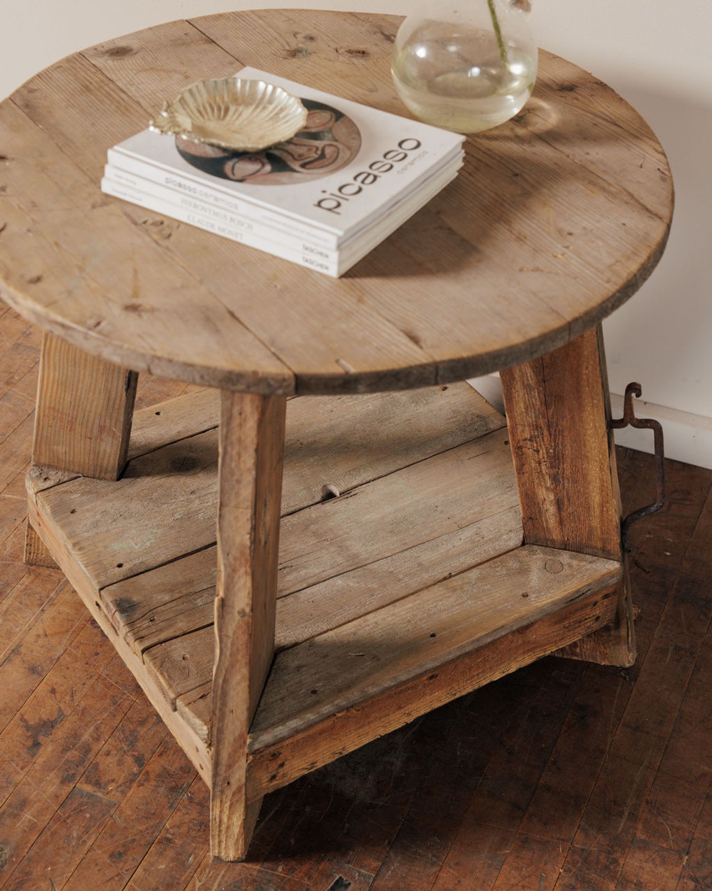 Italian Sculptors Table