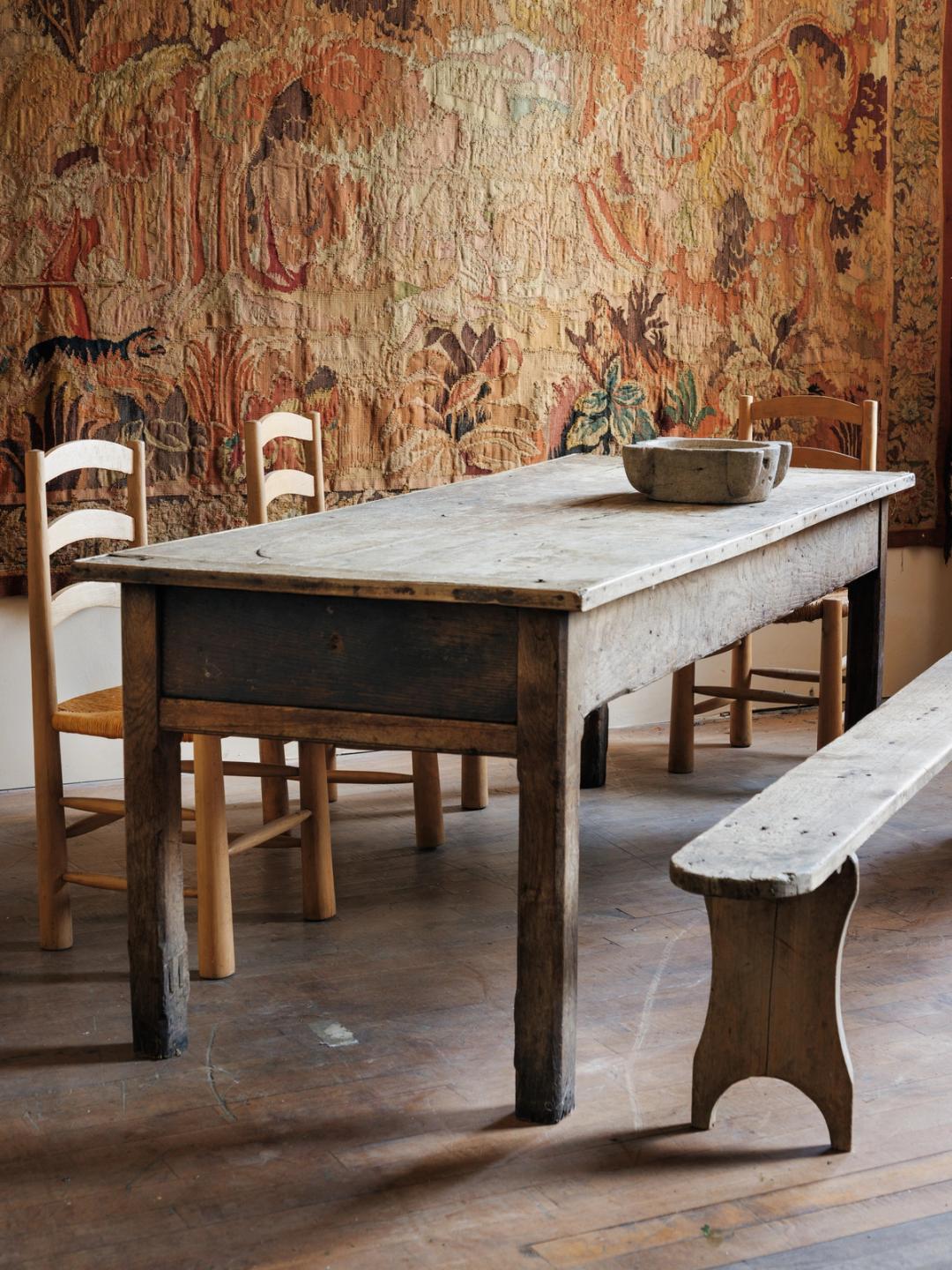 French Round Wood Bench