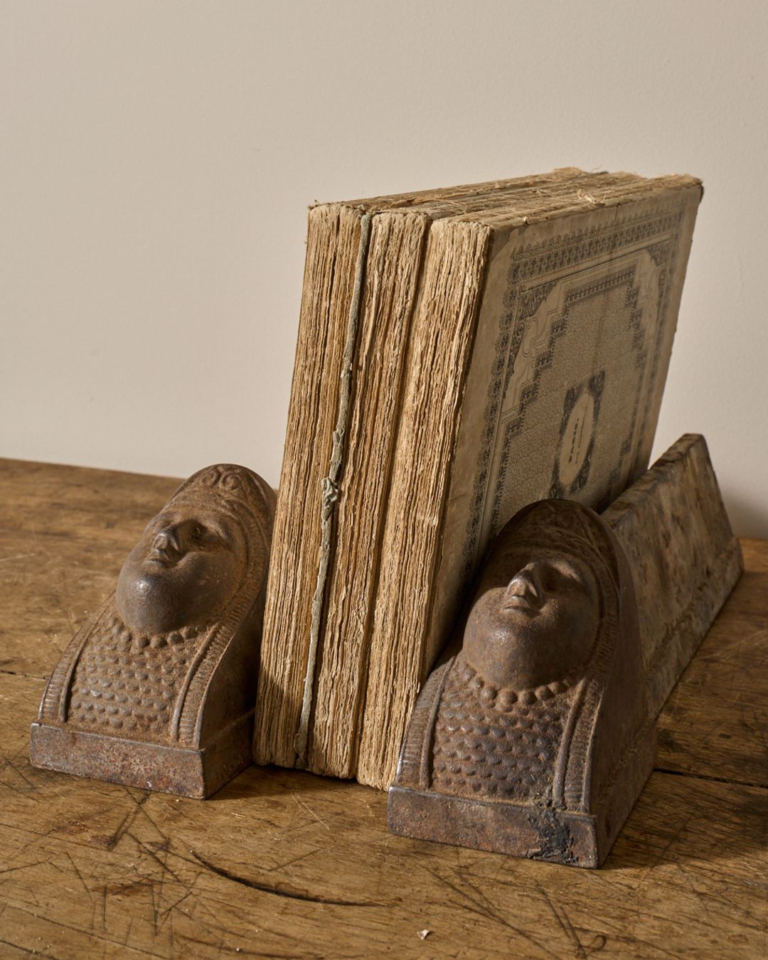 Fireplace Cast Iron Bookends - Pharaoh