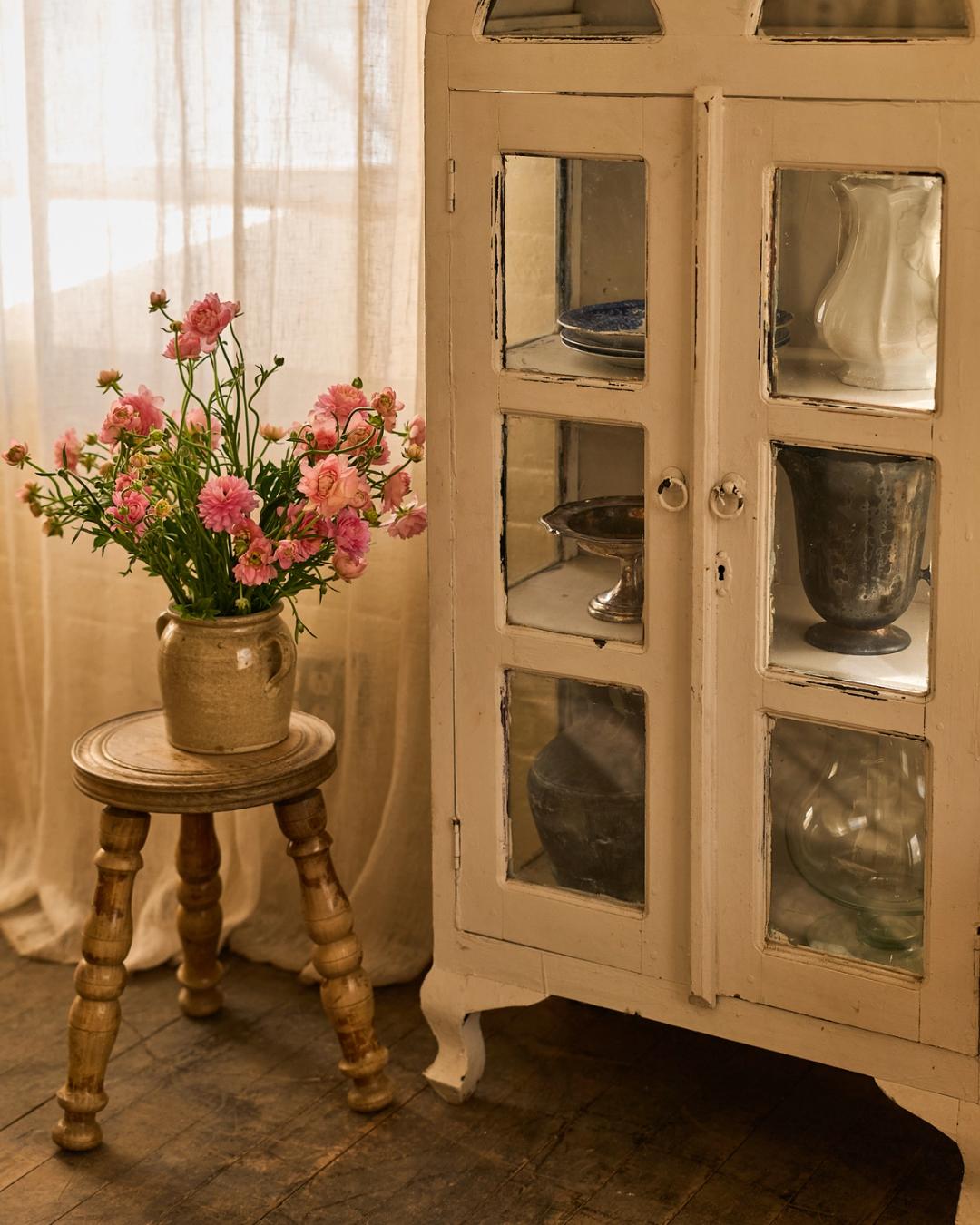 Scallop Cupboard