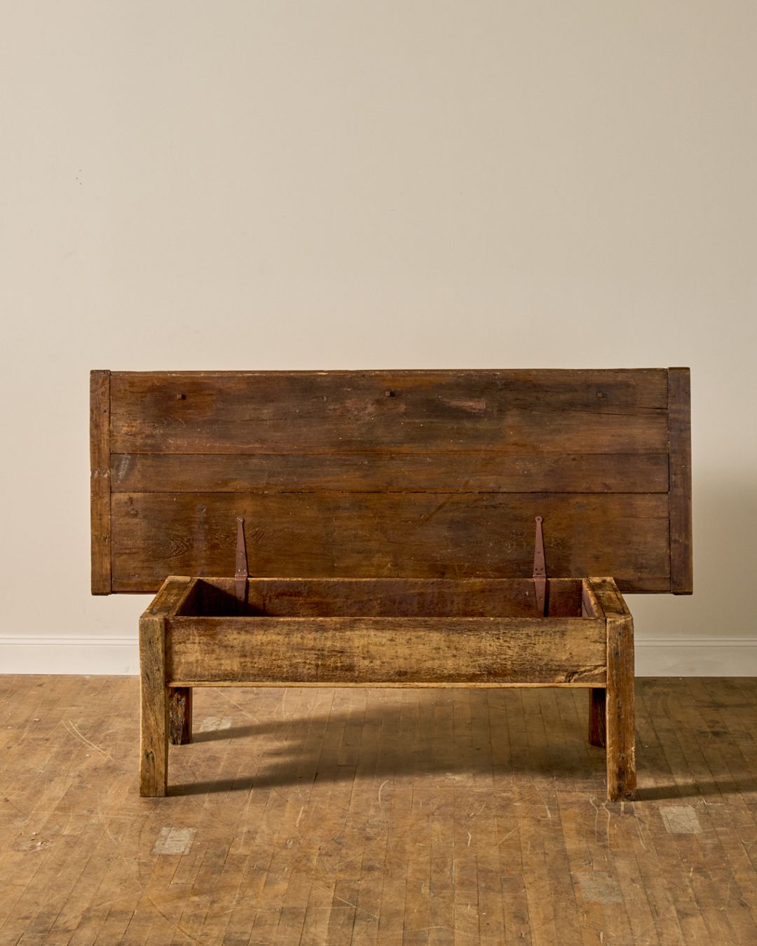 Dutch Scalloped Coffee Table