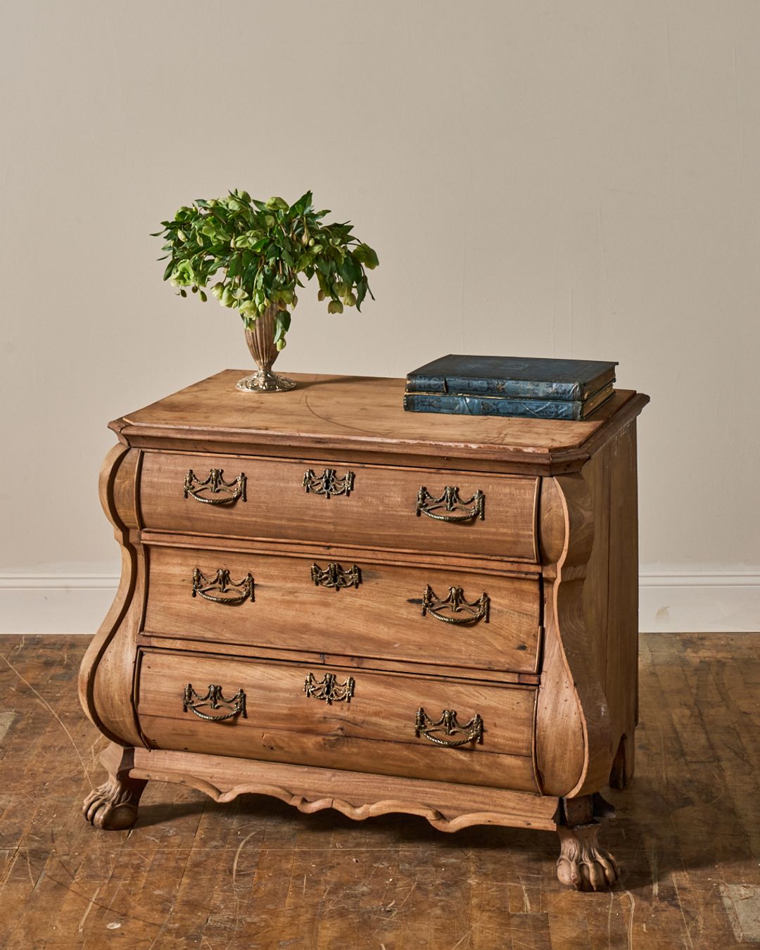 18th c. Dutch Dresser