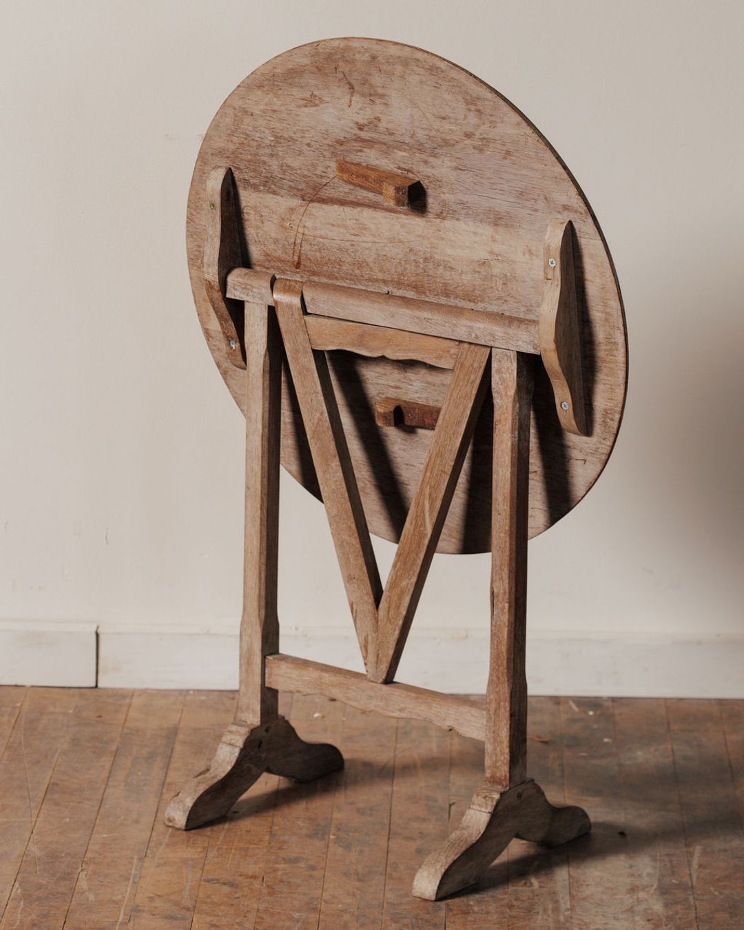Mini Wine Tasting Table - Light