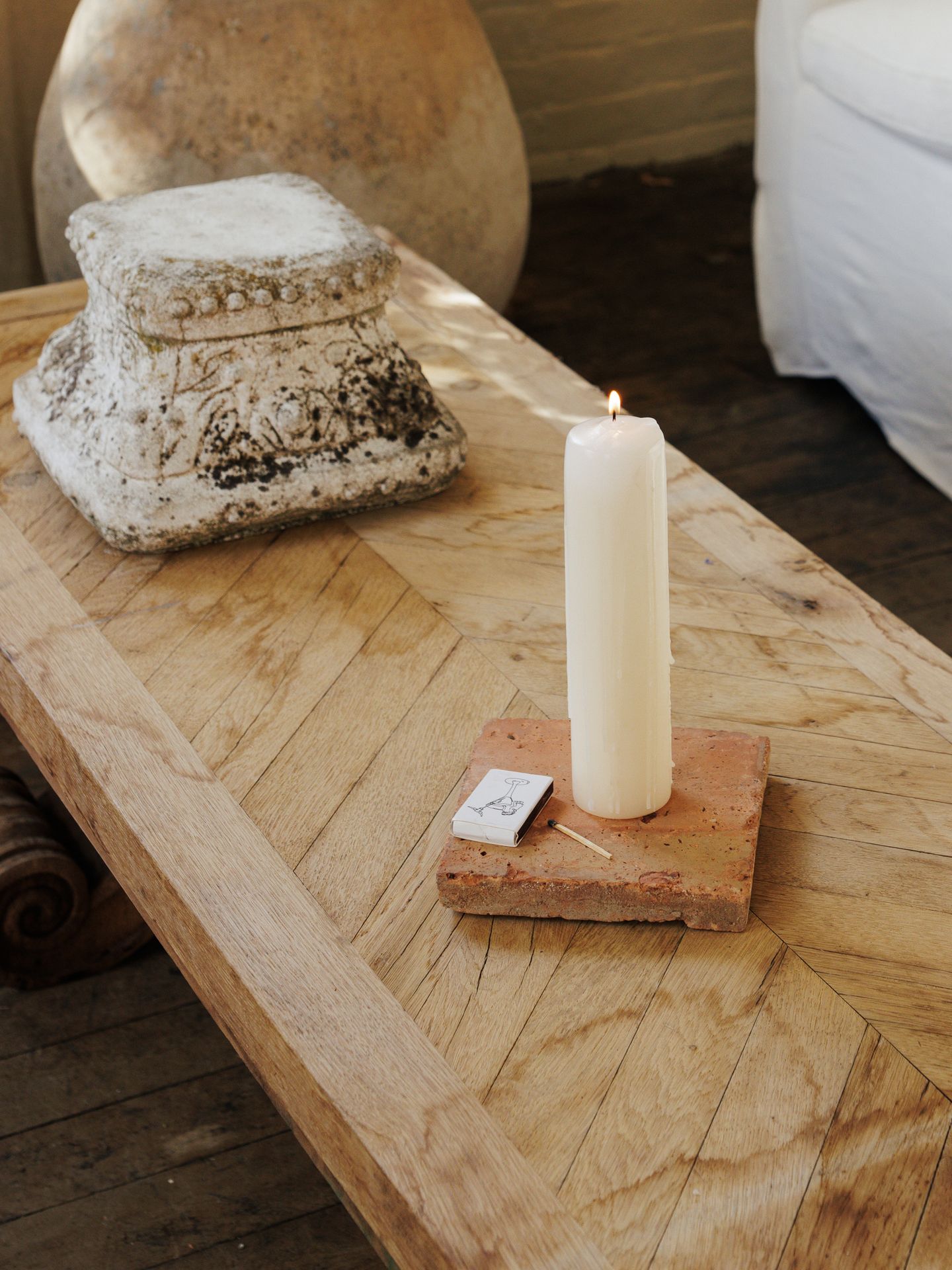 Chateau Tile Riser