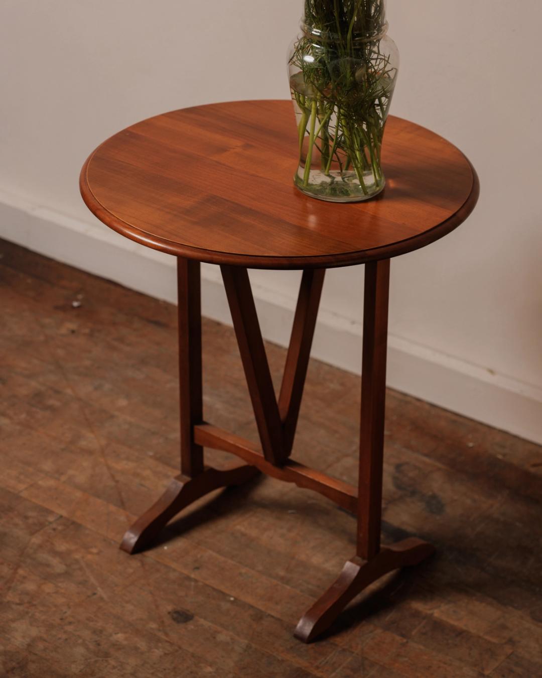 Mini Wine Tasting Table