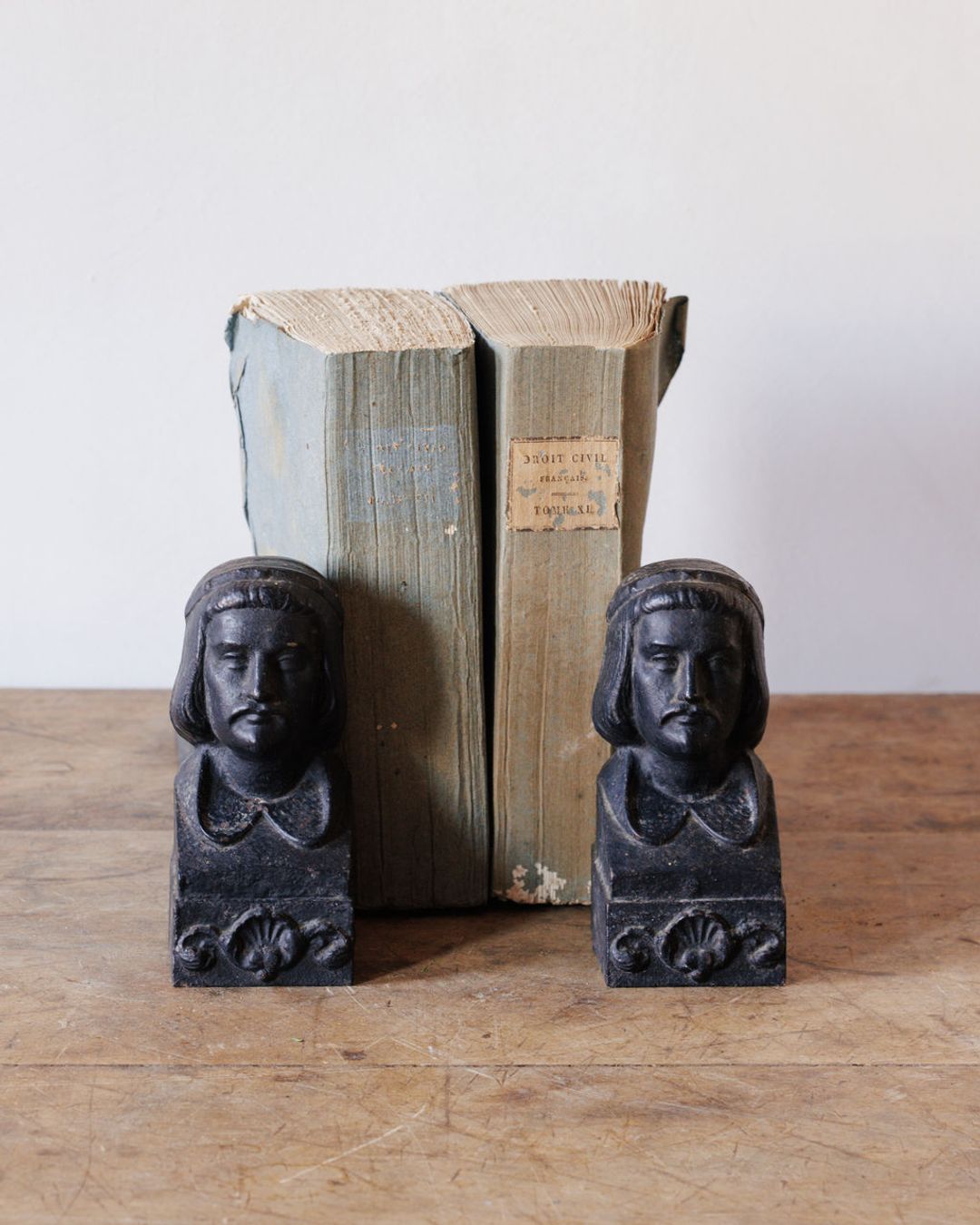 The Squire Bookends