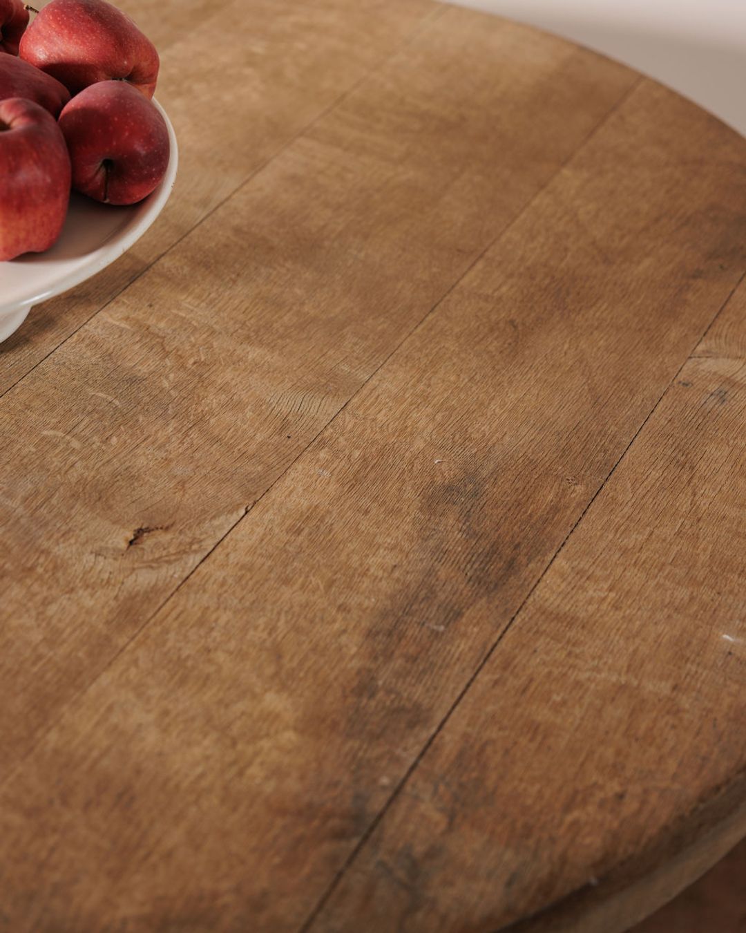 Oak Round Dining Table