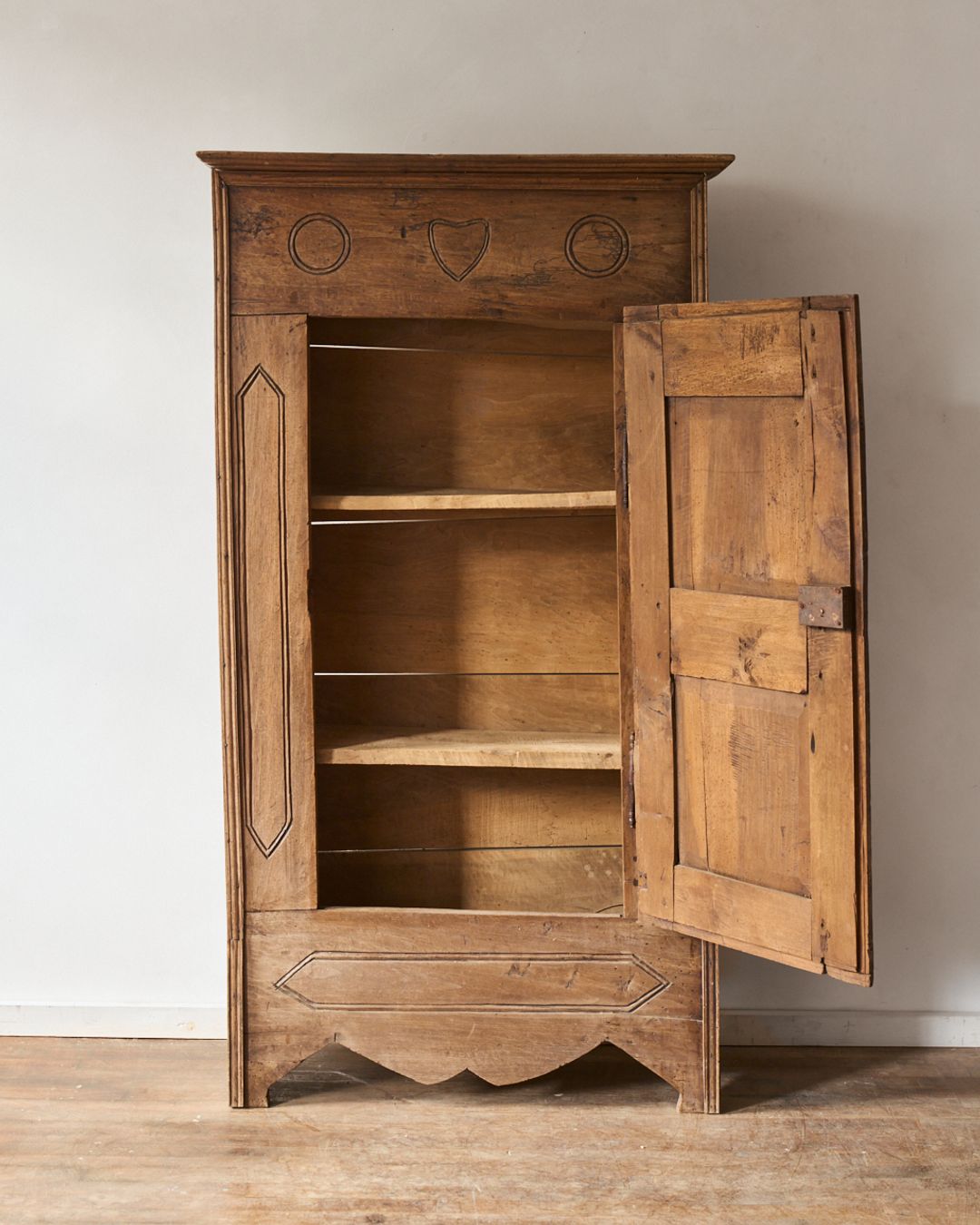 Cevennes Wedding Cupboard