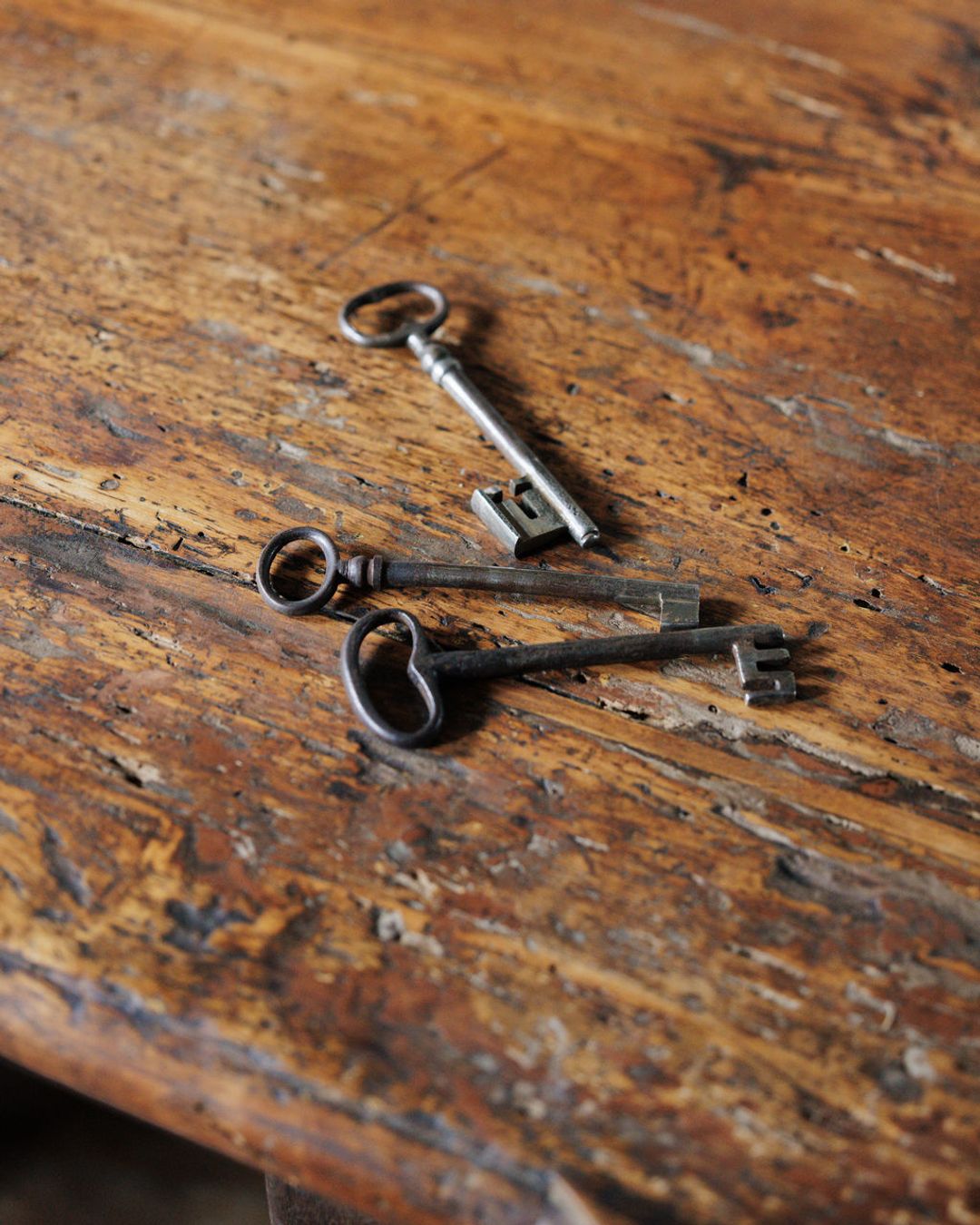 17th c. Oak Desk