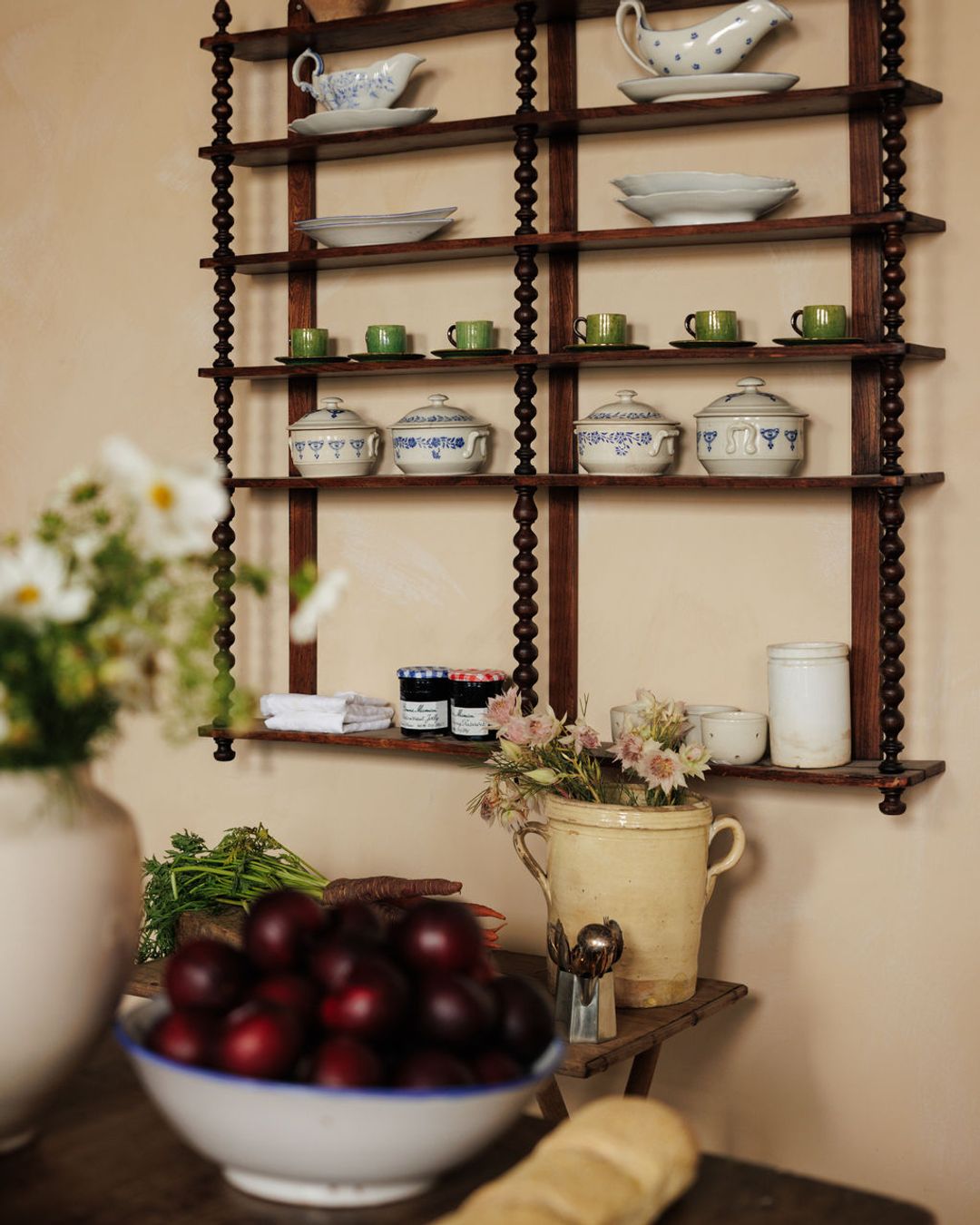 Belgium Hanging Shelf