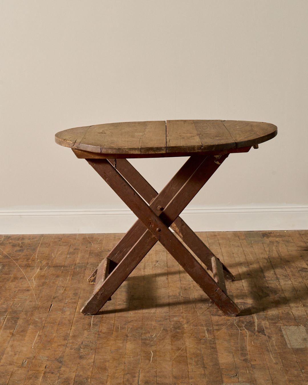 Roquefort Folding Table