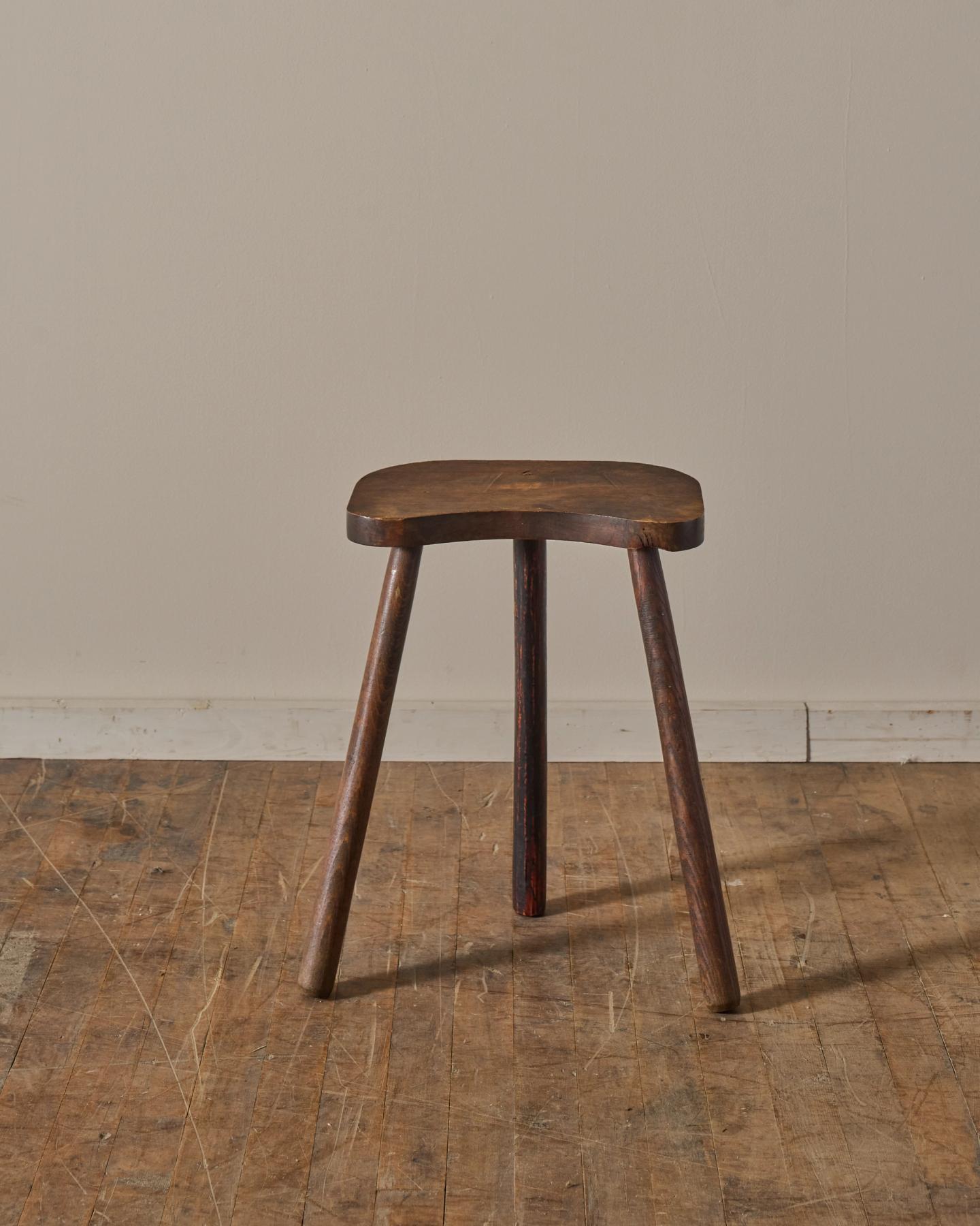 French Milking Stool