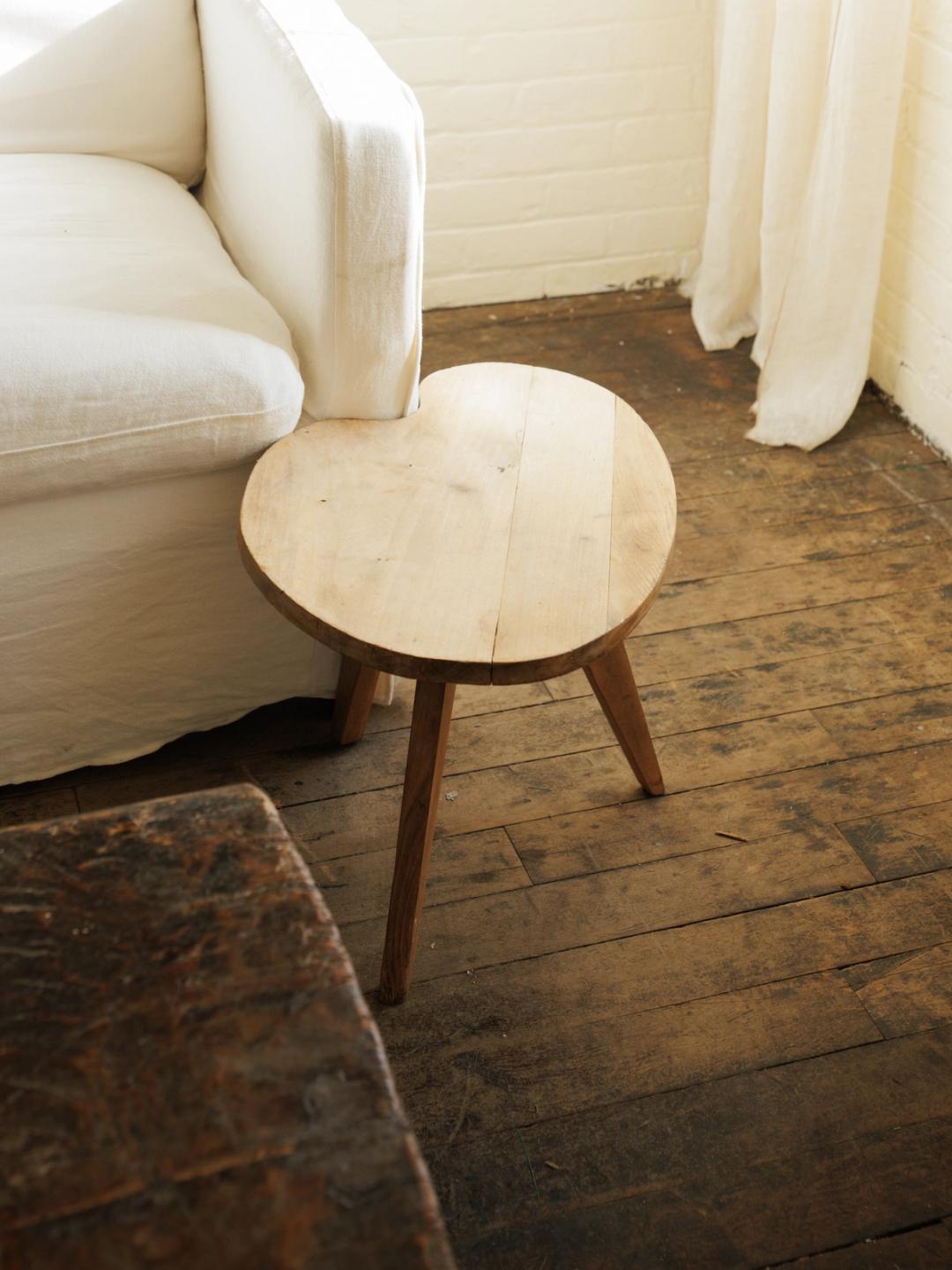 The Easel Stool