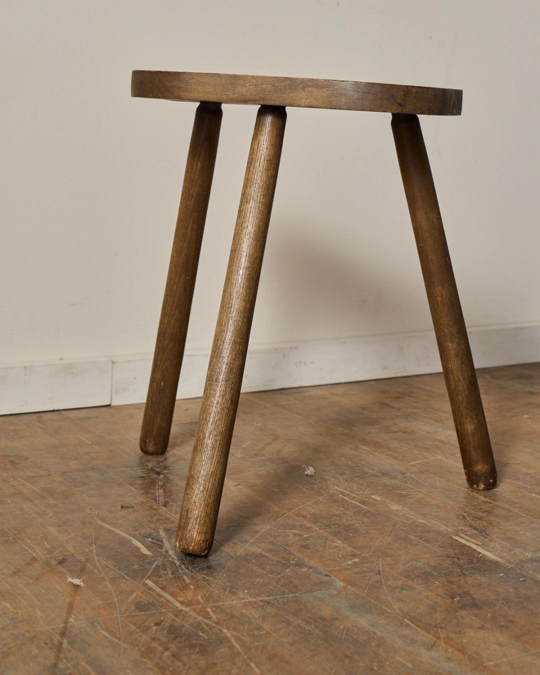 French Milking Stool