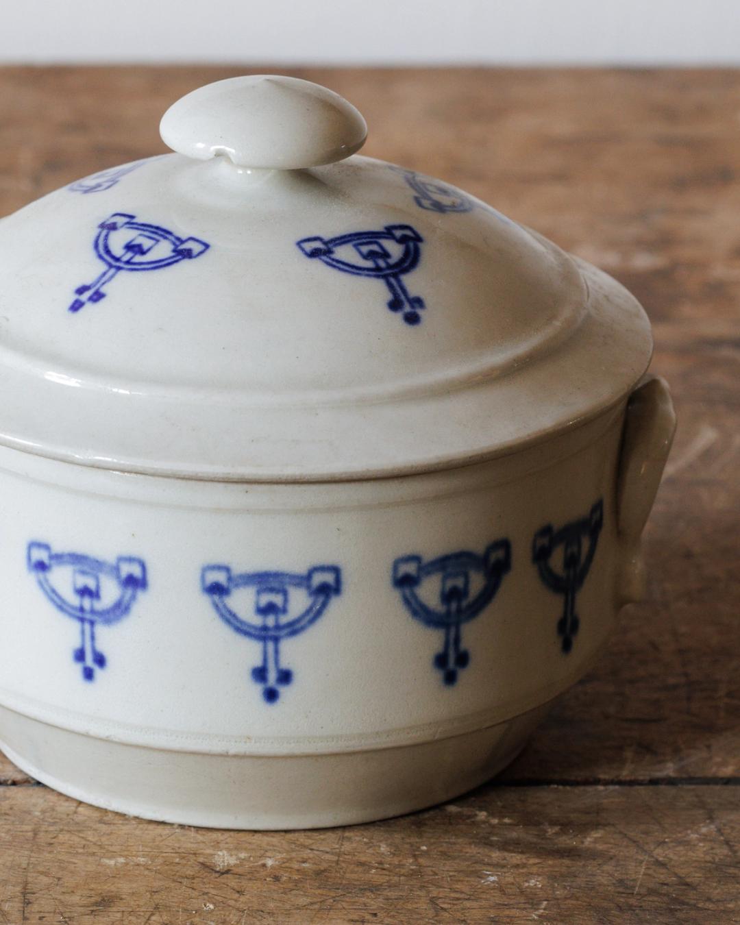 Petit Saint Uze Tureen - I