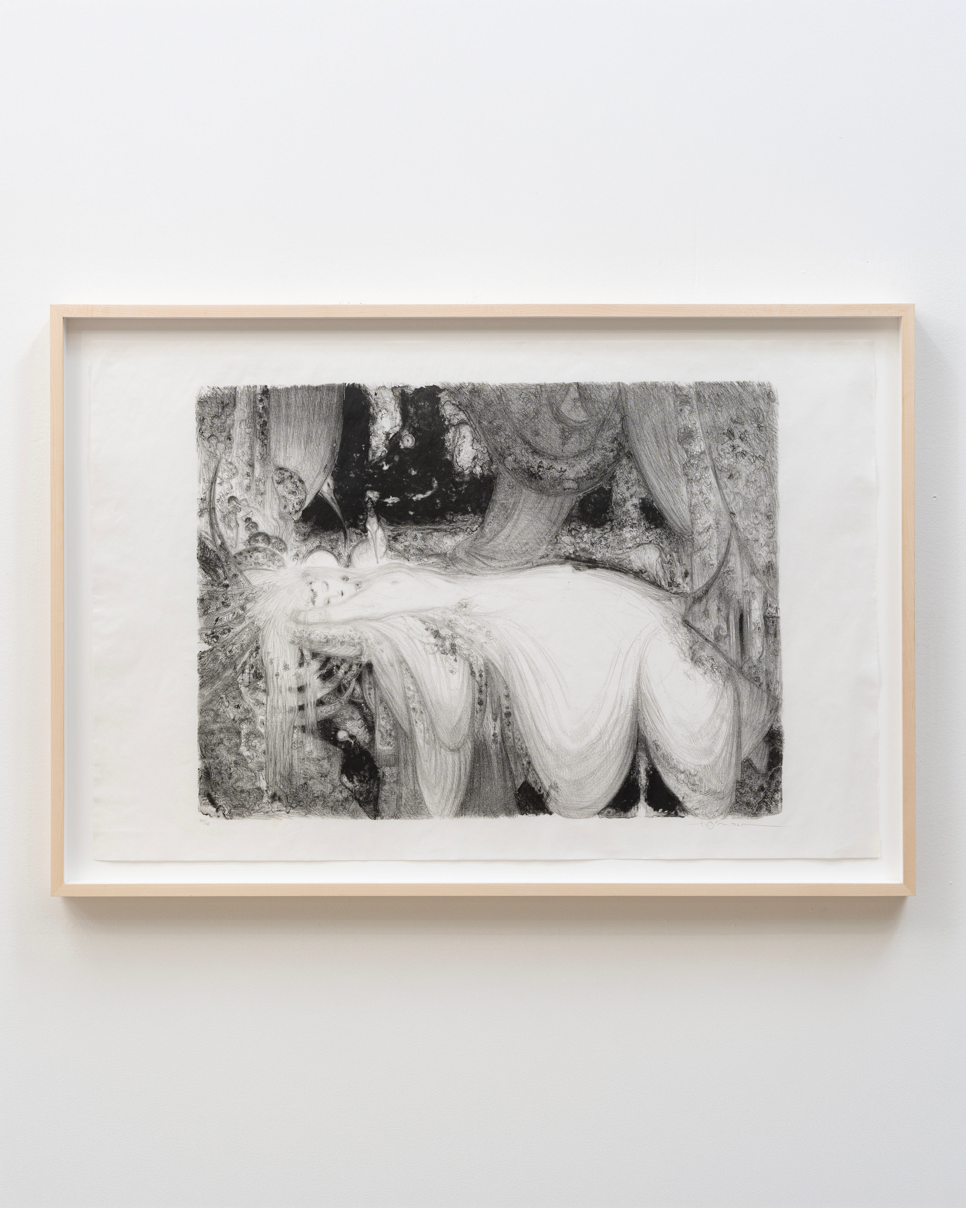 Yoshitaka Amano
UN REVE D’OR, 1996/1996
Lithograph on washi
25 3/8 x 38 1/4 in, 64.5 x 97 cm; 28 1/2 x 41 3/4 in, 72.4 x 106 cm (framed)
Edition of 45