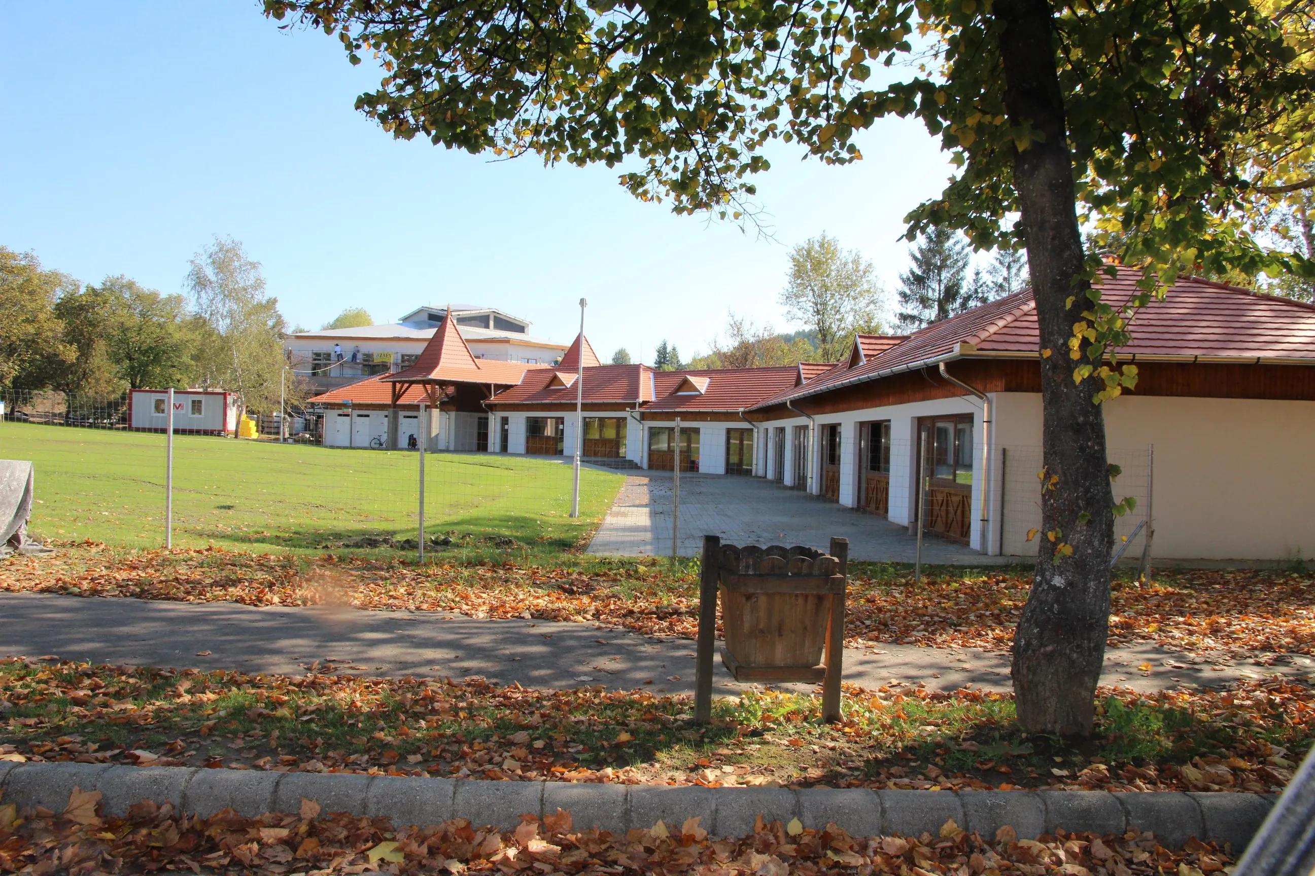Bükkszékfürdő, Gyógy- és Strandfüördő - Image 4