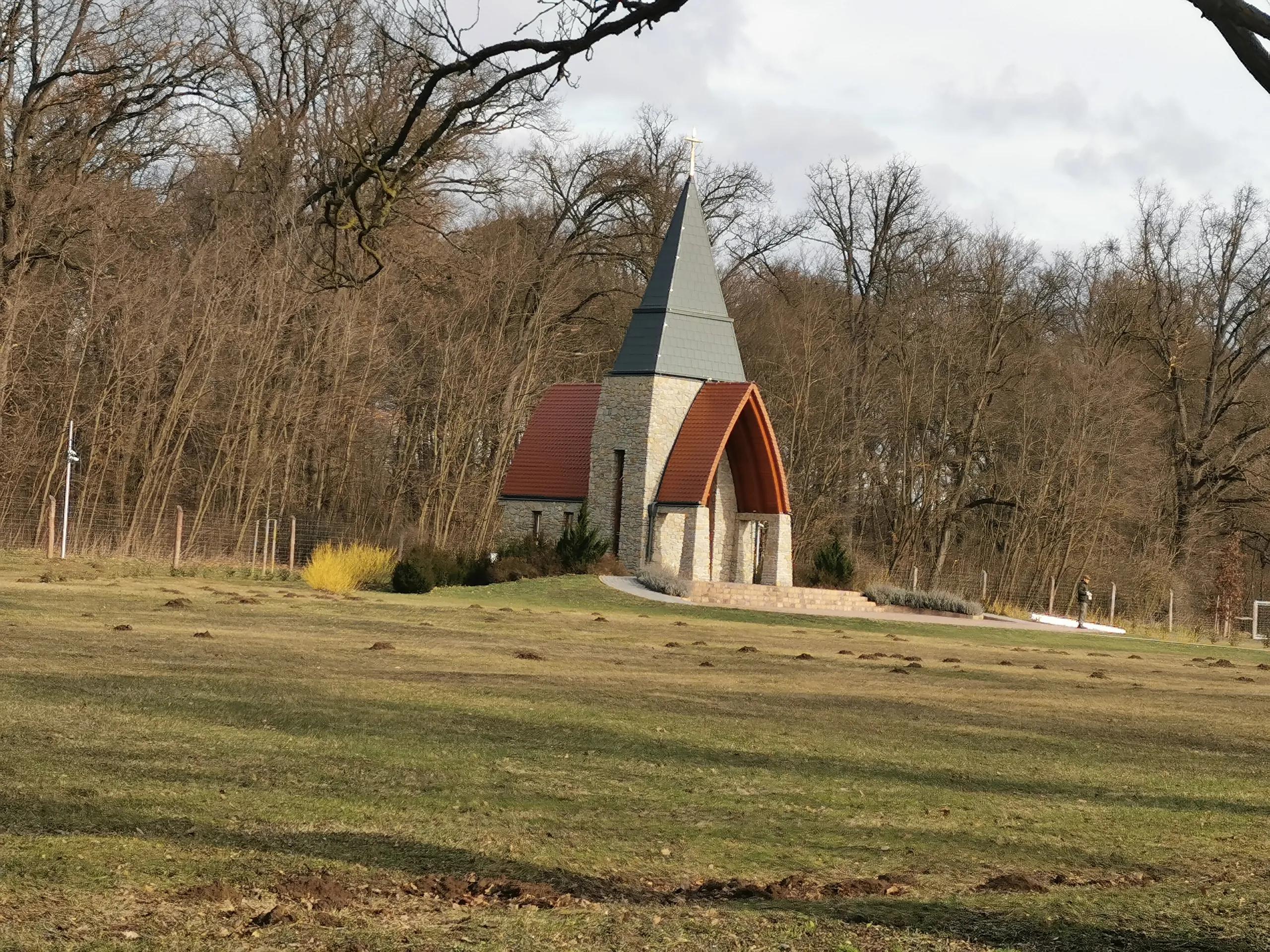 Kisboldogasszony-kápolna - Image 1