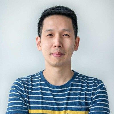 Photo of Anthony Lee