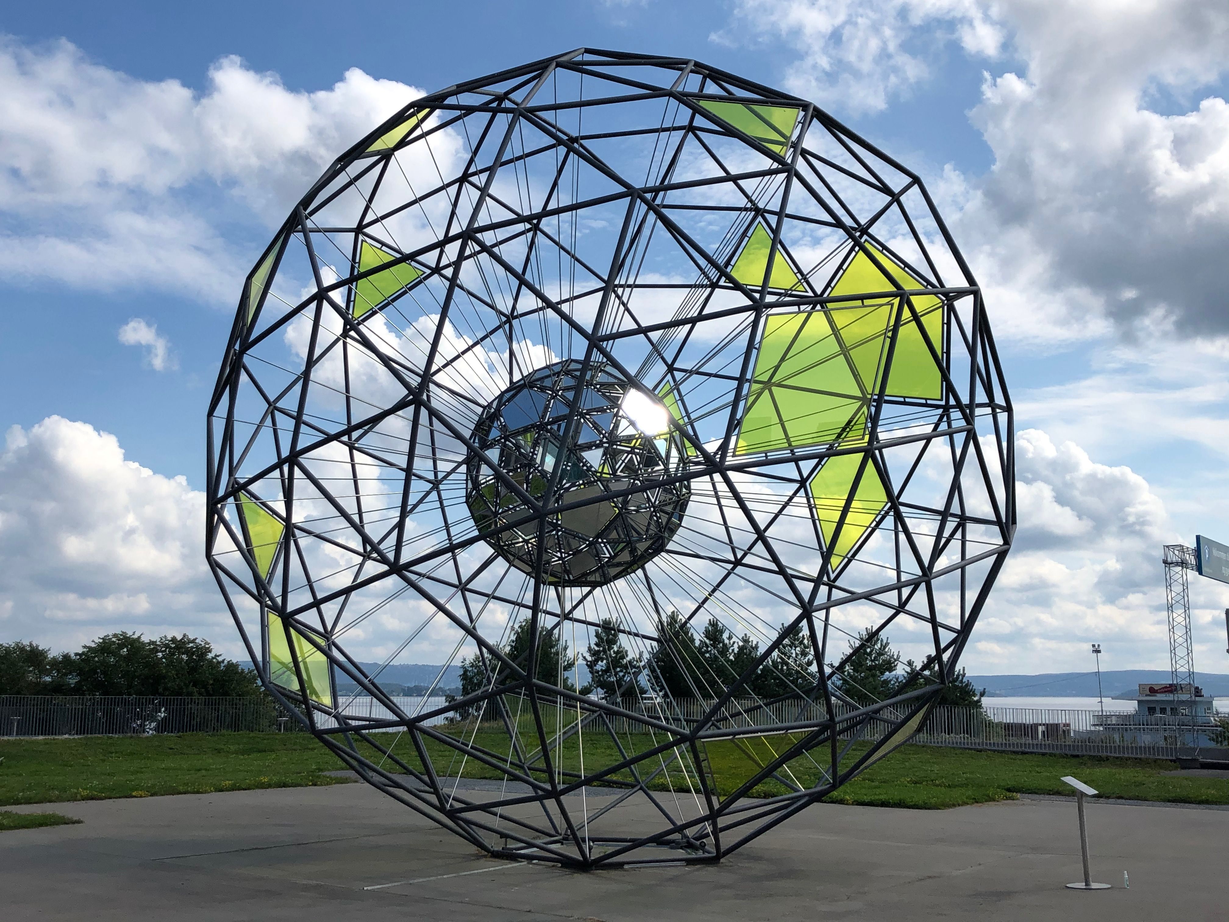Olafur Eliasson: Knowing doing planet, 2012, © Olafur Eliasson