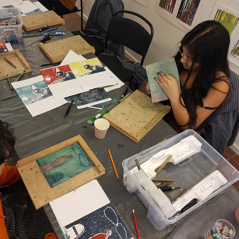 elevene lager linosnitt