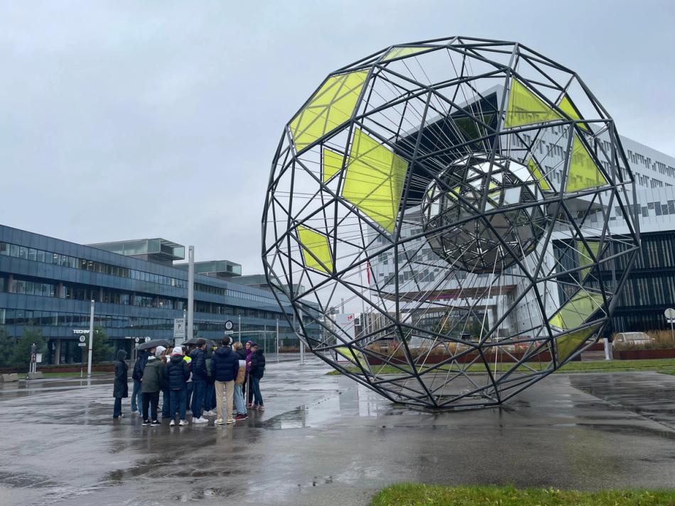 Skulptur av Olafur Eliasson