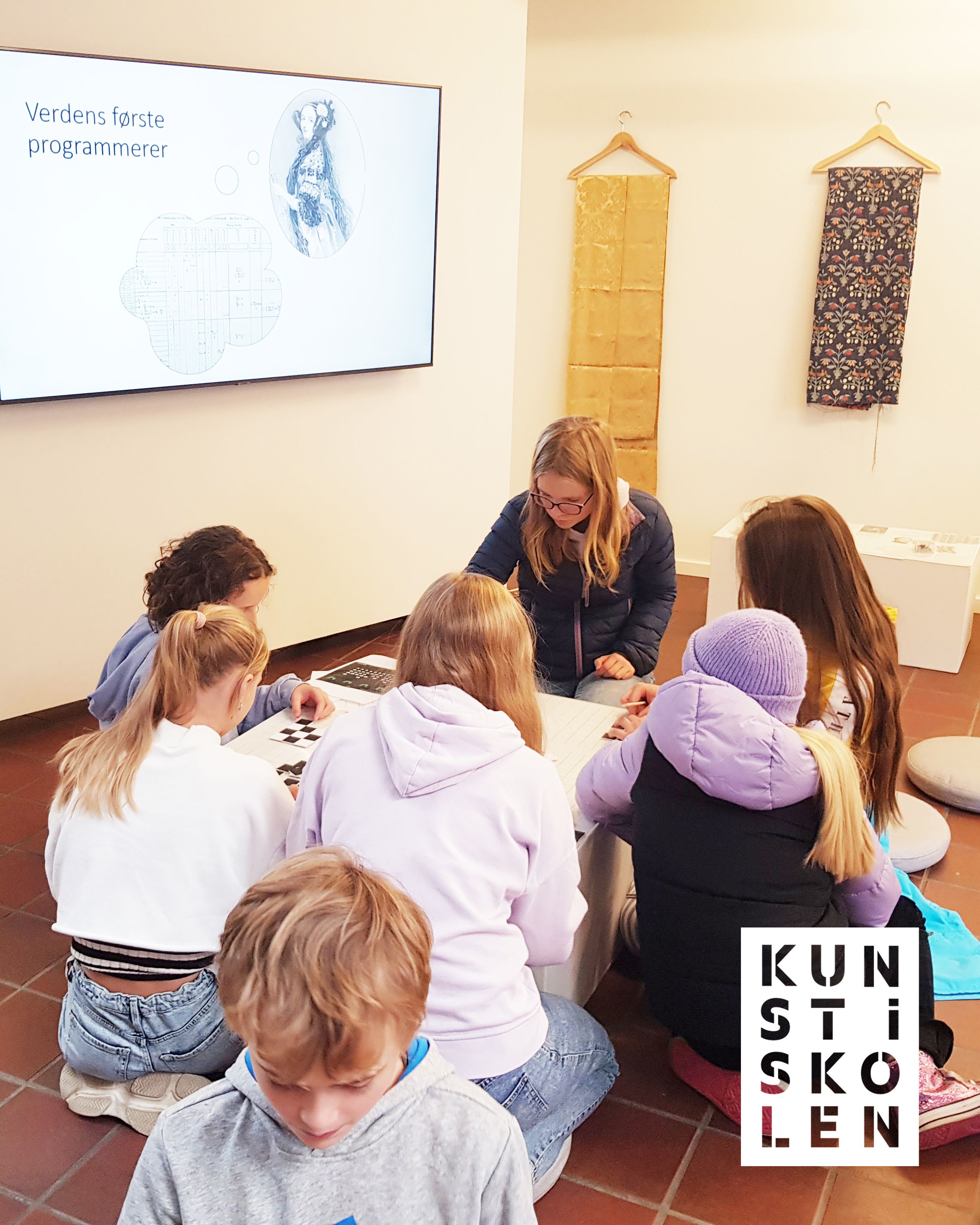 koding, veving, praktisk læring, kunstformidling
