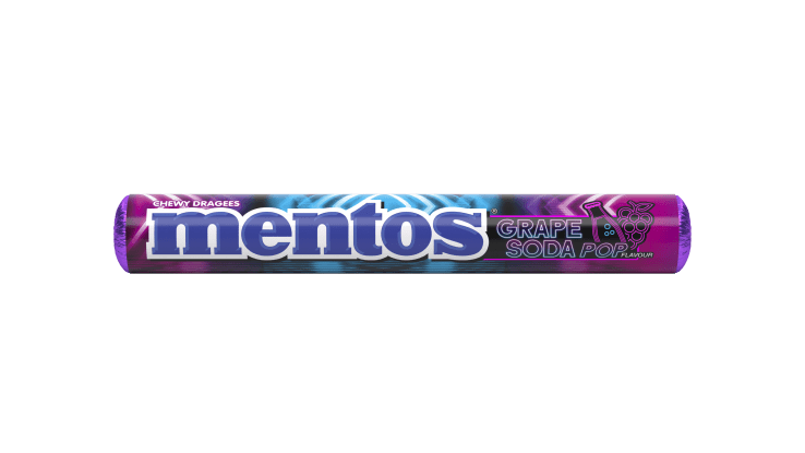 Mentos Grape Soda Pop Roll