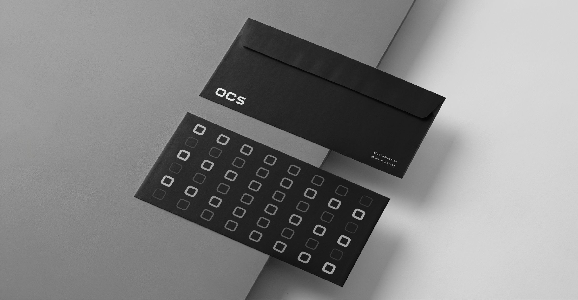 بطاقات عمل OCS ونمط المربعات المتجاورة