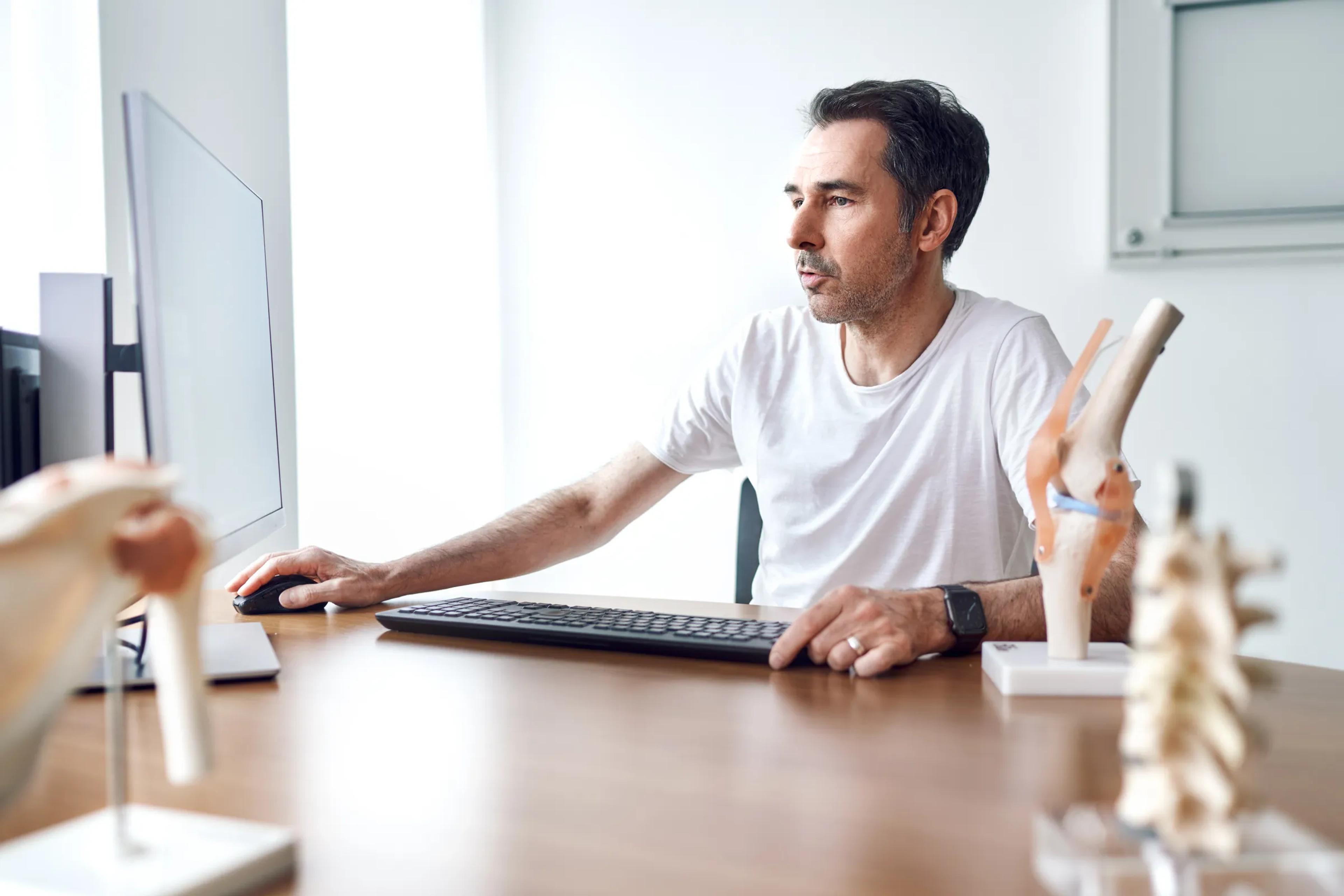 Digitale Befundung am Arbeitsplatz in der Orthopädie MediaPark