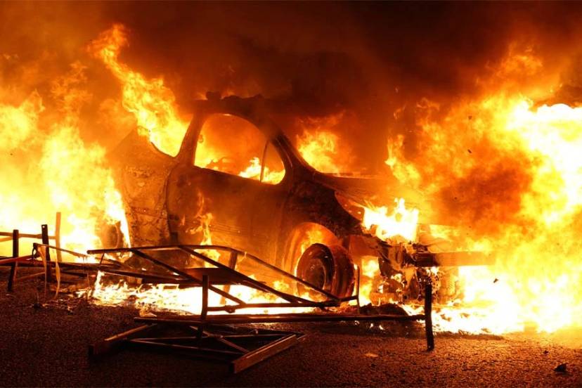 Article: Morte de Naël: Governo francês pondera declaração de estado de emergência