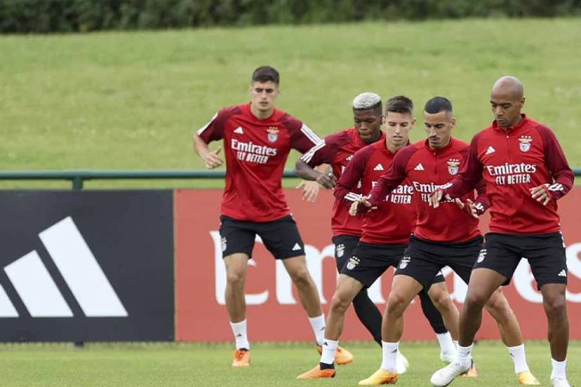 Article: Florentino elogia Kokçu e Di María após vitória do Benfica