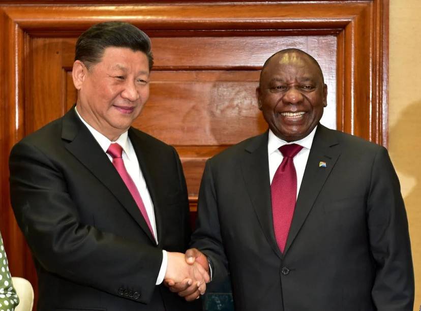 Article: Xi Jinping visita a África do Sul e participa da cimeira BRICS