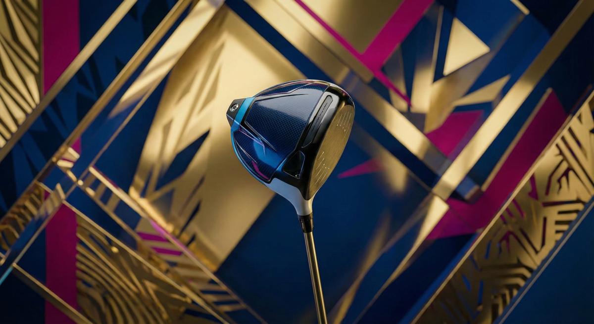 高価格帯モデルが持つ存在感と好みの分かれやすさを、幾何学的なポップアート風の背景で表現したビジュアル