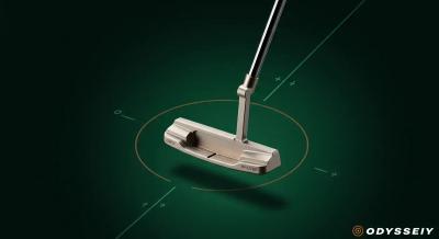 抽象的な光のラインと幾何学図形が中心に集まる構成。オデッセイのセンターシャフトパター全体像を象徴