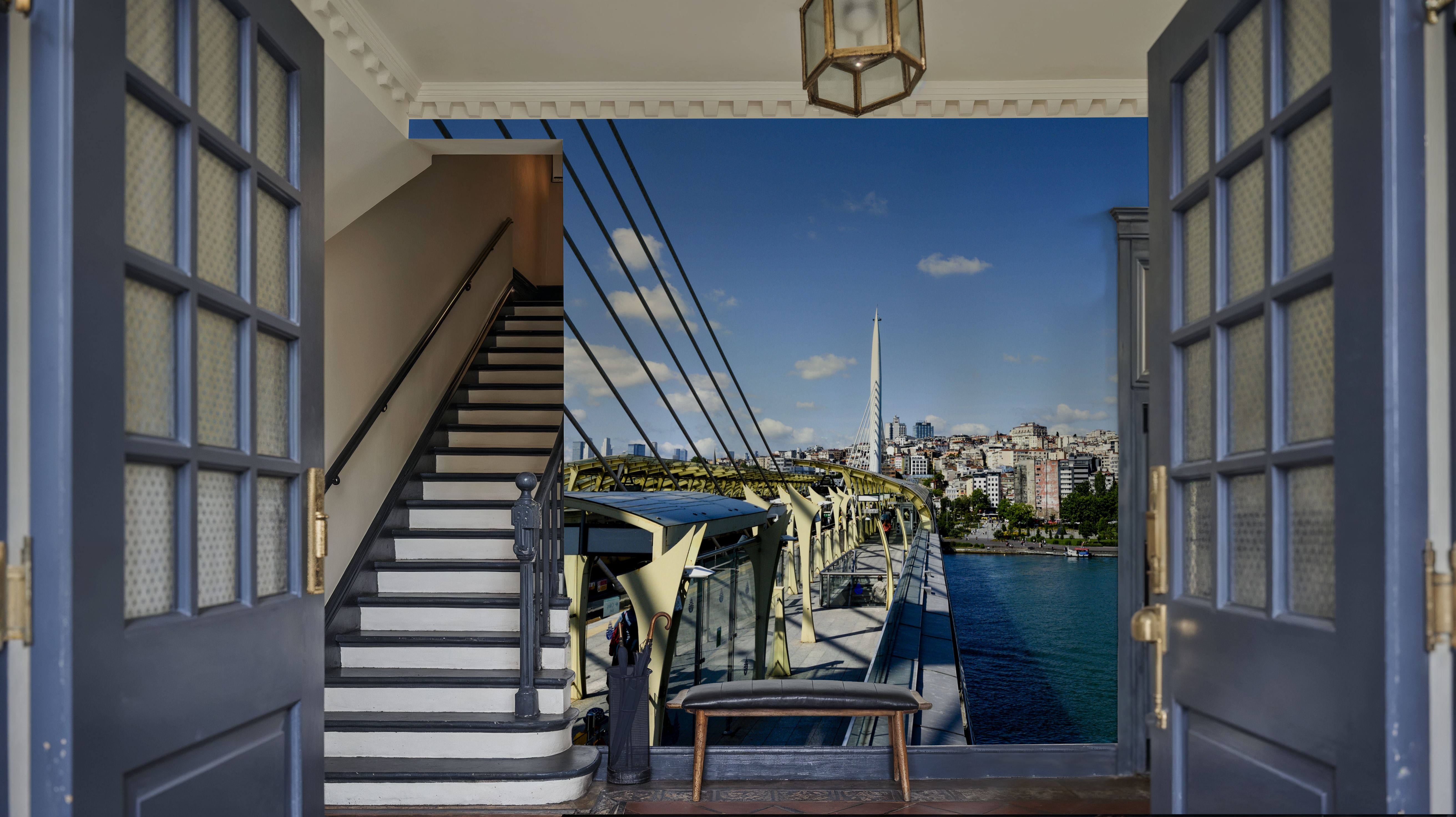 Urban Bridge Crossing, Wallpaper